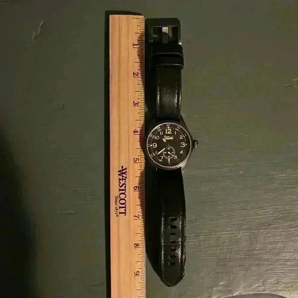 Szanto Men’s Watch - Picture 5 of 7